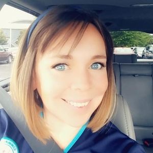 Meet your Posher, Debrah